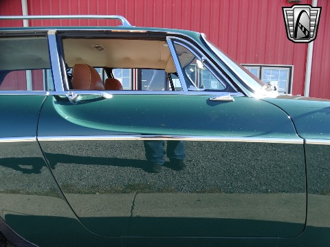 1973 Volvo 1800ES image 37