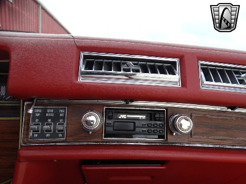 1976 Cadillac Eldorado image 120