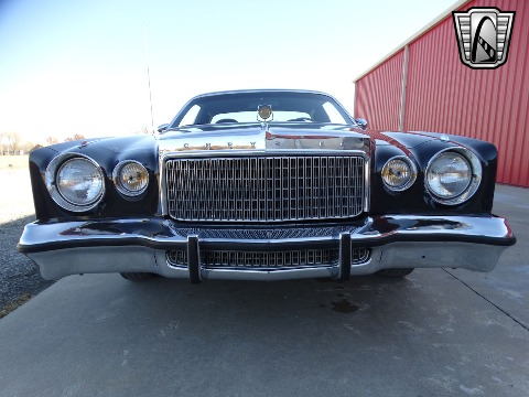 1977 Chrysler Cordoba image 3