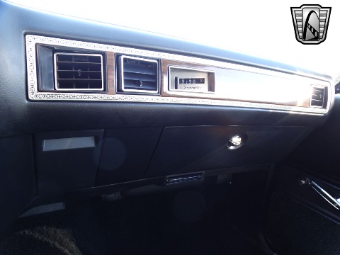 1977 Chrysler Cordoba image 107