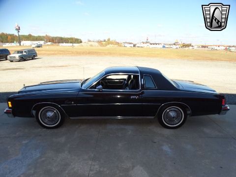 1977 Chrysler Cordoba image 13