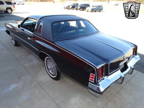 1977 Chrysler Cordoba image 14