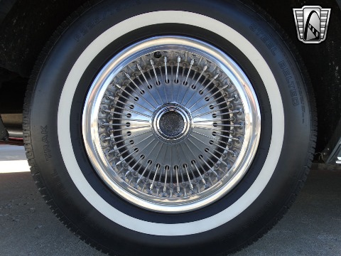 1977 Chrysler Cordoba image 42