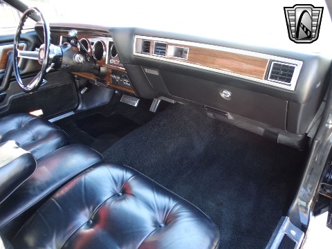 1977 Chrysler Cordoba image 121