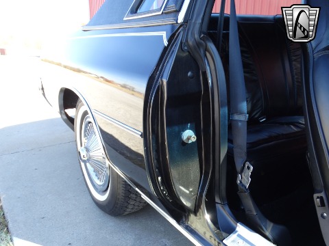 1977 Chrysler Cordoba image 125