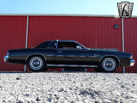 1977 Chrysler Cordoba image 25