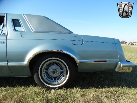 1978 Ford Thunderbird image 32
