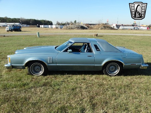1978 Ford Thunderbird image 13