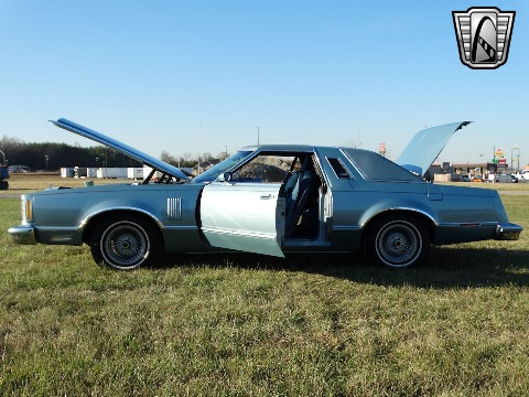 1978 Ford Thunderbird image 45