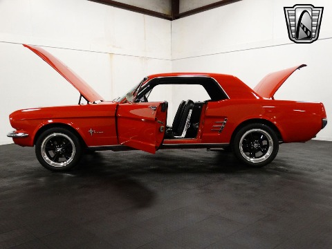 1966 Ford Mustang image 45