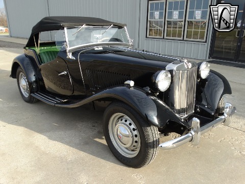 1952 MG TD image 10