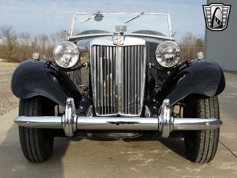 1952 MG TD image 11