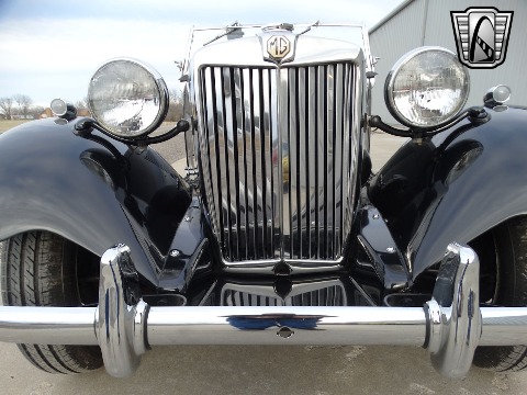 1952 MG TD image 39
