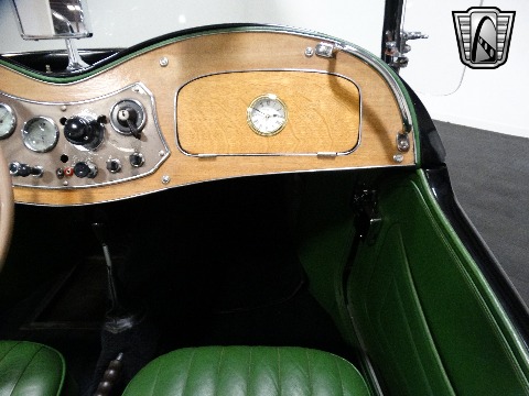 1952 MG TD image 117