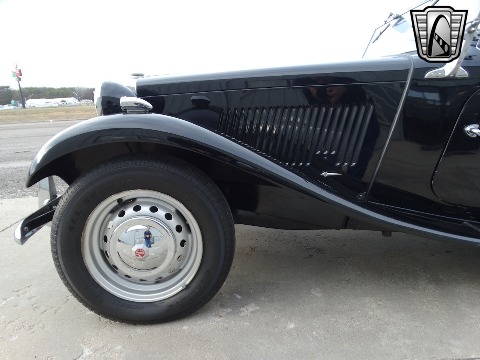 1952 MG TD image 41