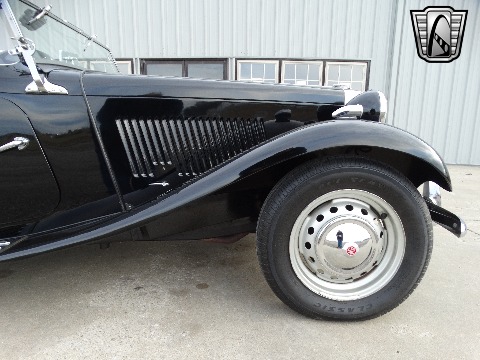 1952 MG TD image 49