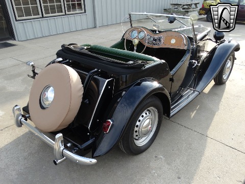 1952 MG TD image 26