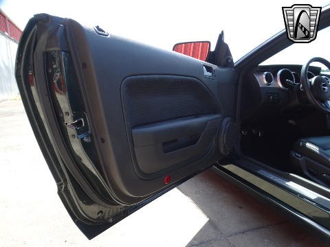 2008 Ford Mustang image 90