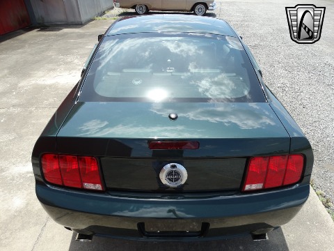 2008 Ford Mustang image 15