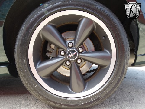 2008 Ford Mustang image 41