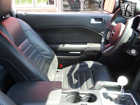 2008 Ford Mustang image 124