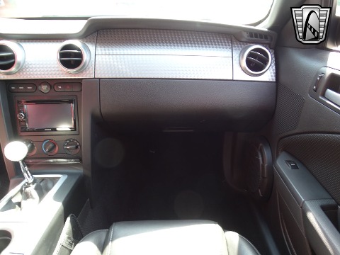 2008 Ford Mustang image 102