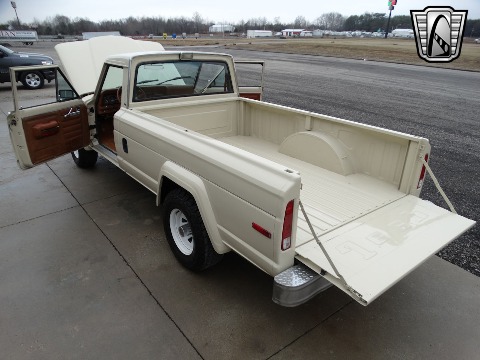 1984 Jeep J10 image 56