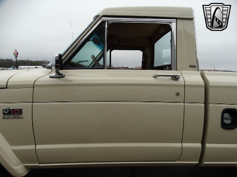 1984 Jeep J10 image 31