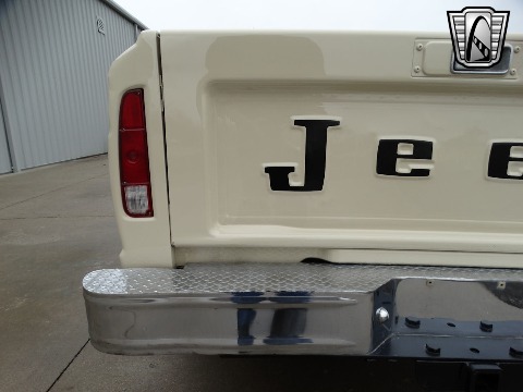 1984 Jeep J10 image 34