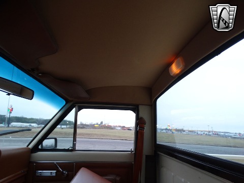 1984 Jeep J10 image 115