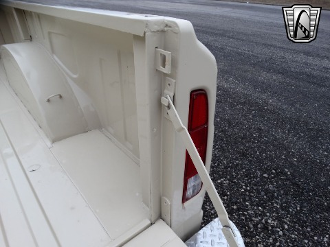 1984 Jeep J10 image 143