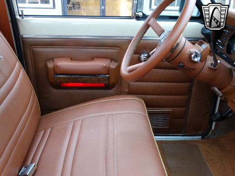 1984 Jeep J10 image 120