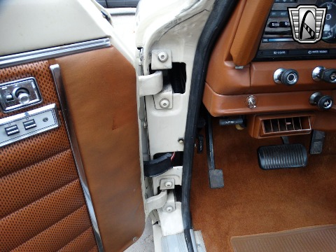 1984 Jeep J10 image 97