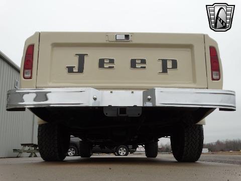 1984 Jeep J10 image 23
