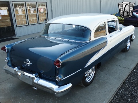 1955 Oldsmobile Delta 88 image 16