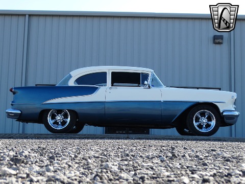 1955 Oldsmobile Delta 88 image 25