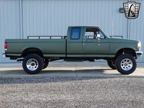 1997 Ford F250 image 9