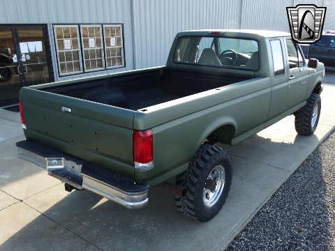 1997 Ford F250 image 16