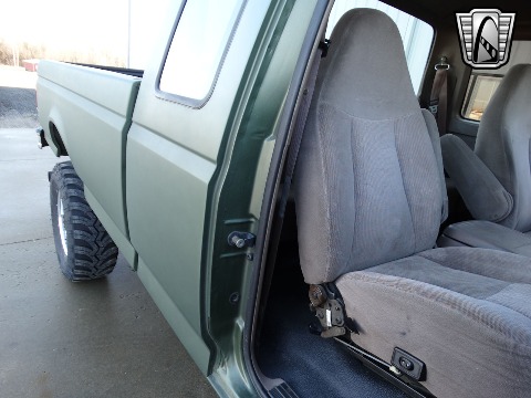 1997 Ford F250 image 125