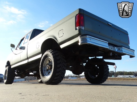 1997 Ford F250 image 22