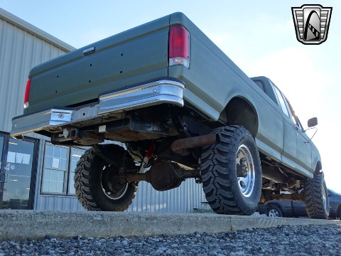 1997 Ford F250 image 24