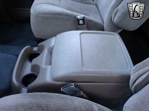 1997 Ford F250 image 105