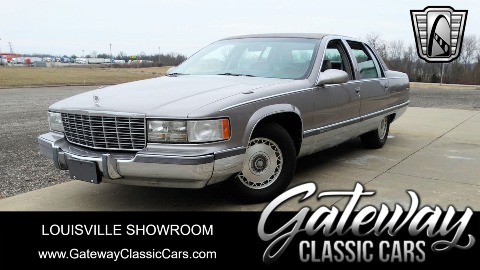 1996 Cadillac Fleetwood image 1