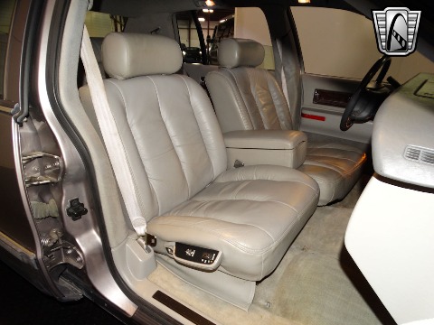 1996 Cadillac Fleetwood image 143