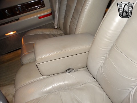 1996 Cadillac Fleetwood image 120