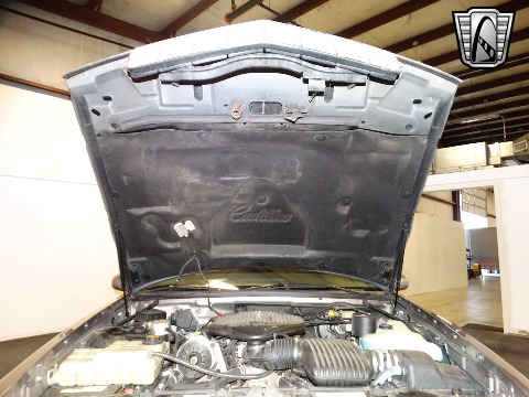 1996 Cadillac Fleetwood image 96