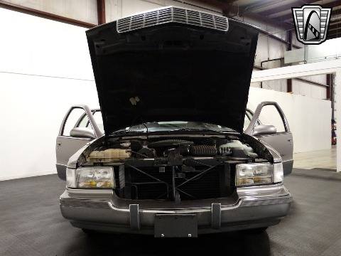 1996 Cadillac Fleetwood image 45