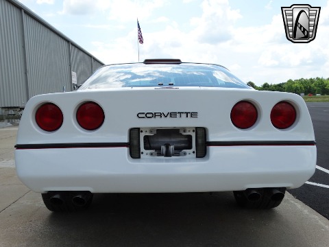 1989 Chevrolet Corvette image 7