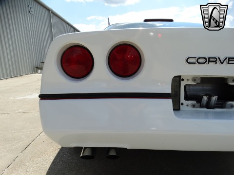 1989 Chevrolet Corvette image 33