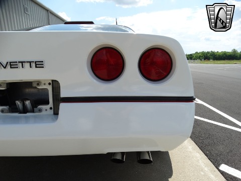 1989 Chevrolet Corvette image 35